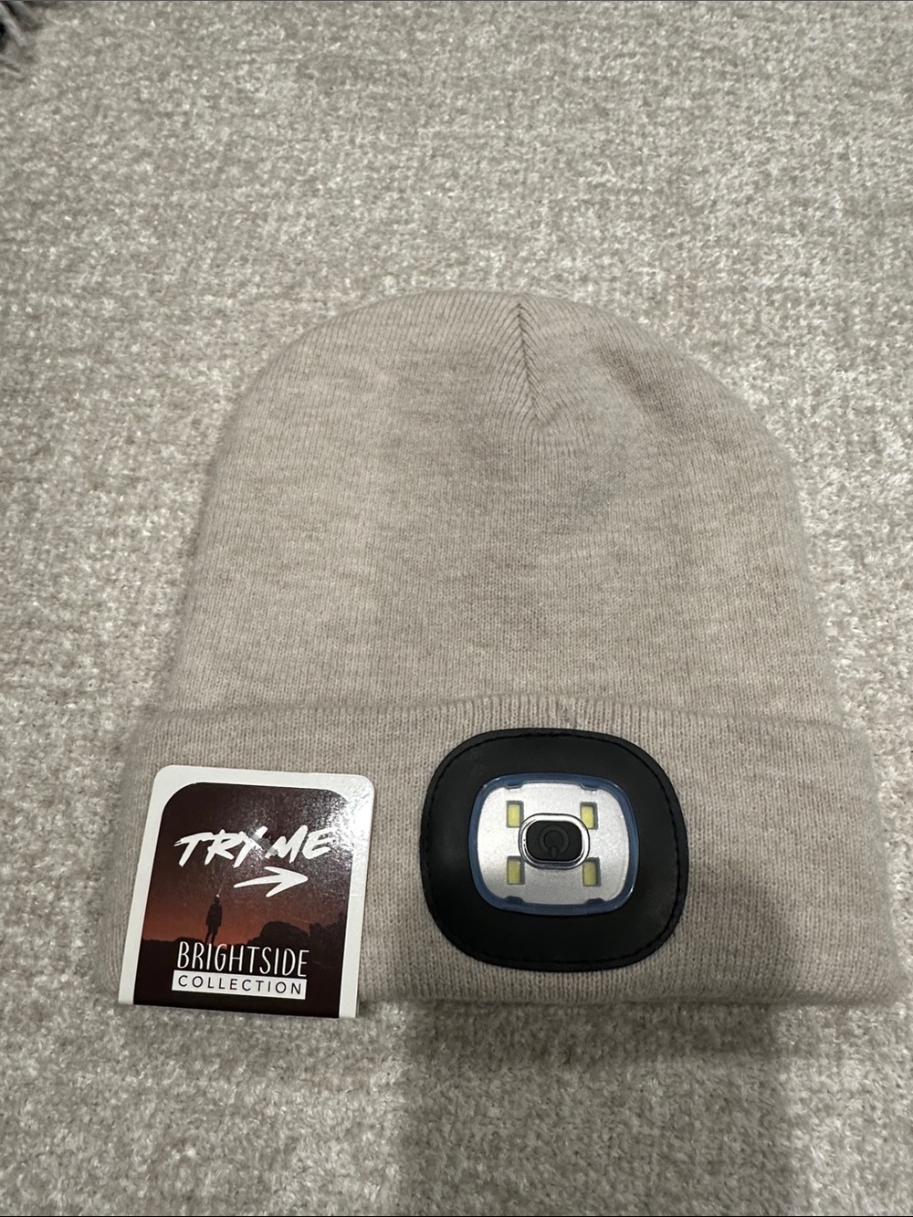 Brightside Collection Light-Up Beanie in Light Gray